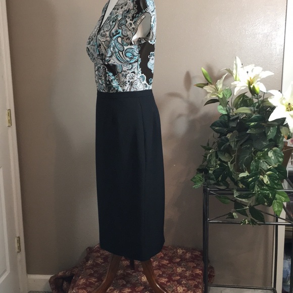 Black Skirt - Picture 2 of 4